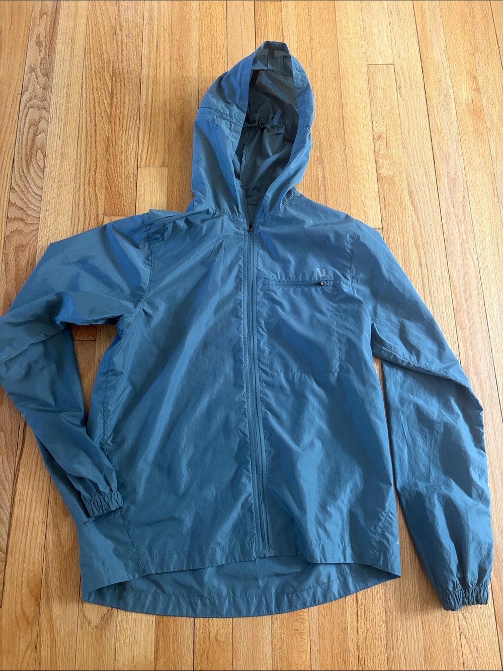 Vuori rain shell